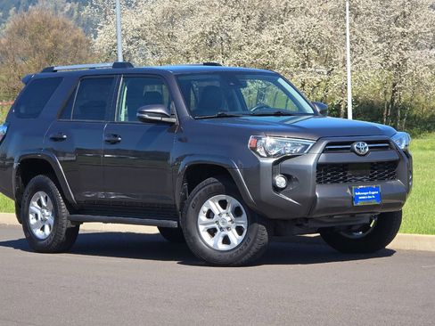 Used 2020 Toyota 4Runner SR5 Premium AWD/4WD image 1