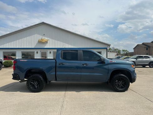 Used 2024 Chevrolet Silverado 1500 Custom Trail Boss AWD/4WD image 5