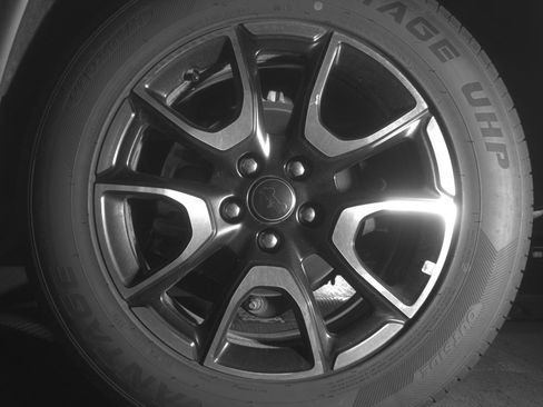 Used 2025 Jeep Compass Trailhawk image 14