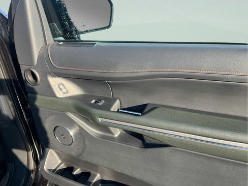 Used 2022 Ford Expedition Timberline image 17