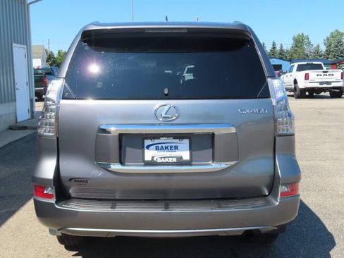 Used 2015 Lexus GX 460 AWD/4WD image 10