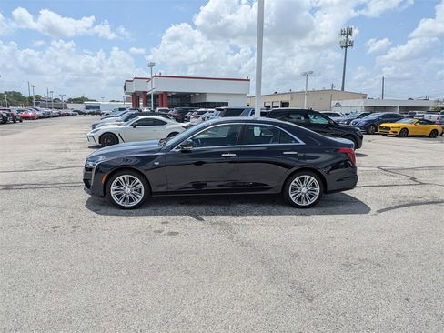 Used 2021 Cadillac CT4 Premium Luxury image 7