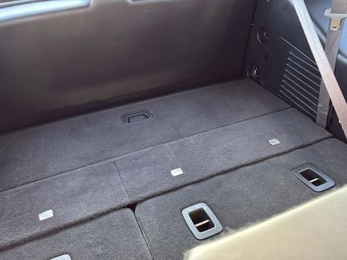 Used 2017 Chevrolet Tahoe LT image 13