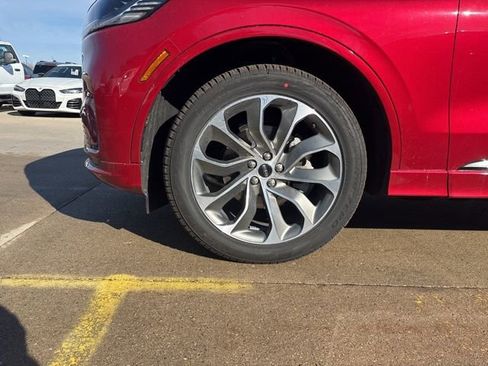 New 2026 Lincoln Aviator AWD w/ Jet Appearance Package image 40
