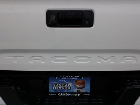 Used 2022 Toyota Tacoma SR image 42