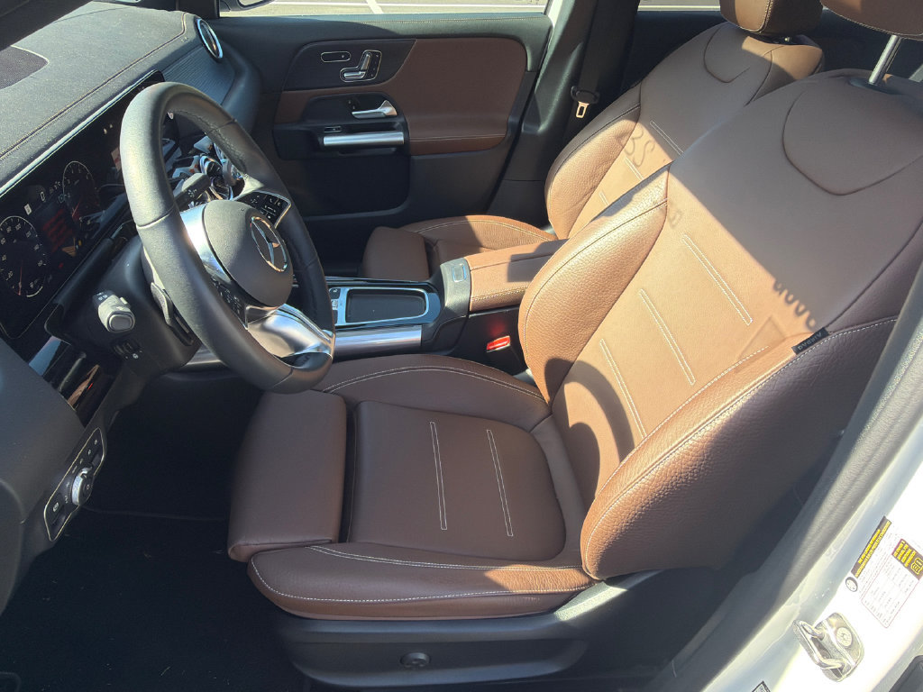 Used 2026 Mercedes-Benz GLA 250 4MATIC image 4