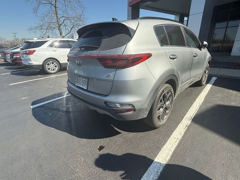Used 2020 Kia Sportage S w/ S Sunroof Package AWD/4WD image 3