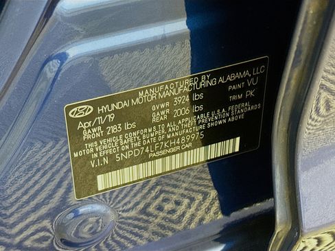 Used 2019 Hyundai Elantra SE image 39