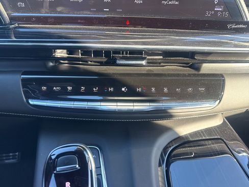 Certified 2024 Cadillac Escalade V w/ LPO, Floor Liner Package image 28