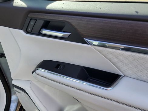 New 2026 GMC Acadia Denali w/ Super Cruise Package image 42