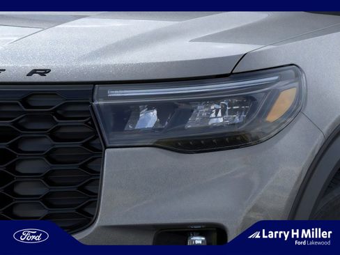 New 2026 Ford Explorer ST-Line w/ ST-Line Street Pack image 18