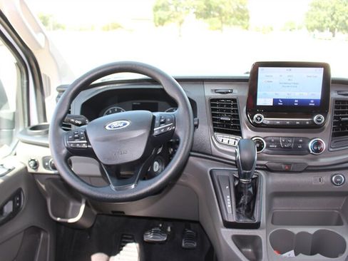 Used 2020 Ford Transit 350 XLT RWD image 22