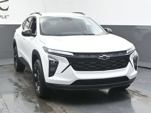 New 2026 Chevrolet Trax LT w/ Driver Confidence Package FWD image 29
