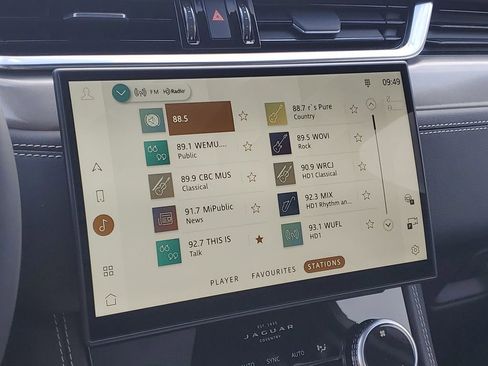 New 2026 Jaguar F-PACE R-Dynamic S image 20