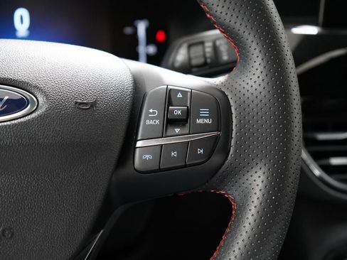 Certified 2025 Ford Escape ST-Line FWD image 17