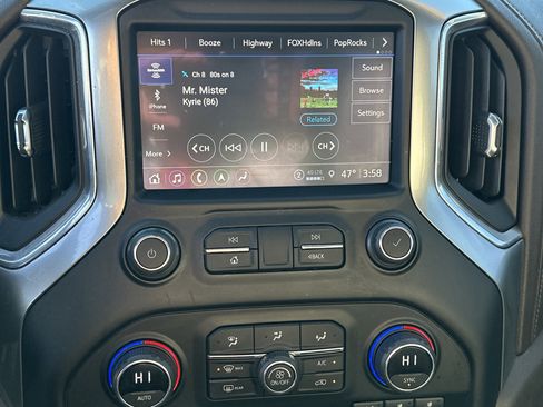 Used 2021 Chevrolet Silverado 1500 LTZ w/ LTZ Premium Package image 30