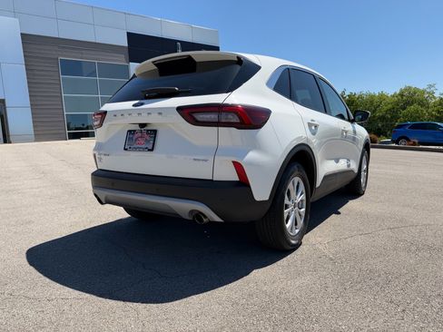 Used 2023 Ford Escape Active w/ Tech Pack #2 AWD/4WD image 16