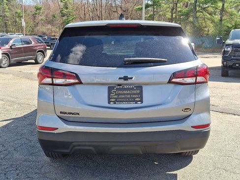Used 2023 Chevrolet Equinox LS w/ LS Convenience Package FWD image 5