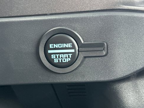 New 2025 Ford Bronco Big Bend w/ Black Diamond Package AWD/4WD image 25