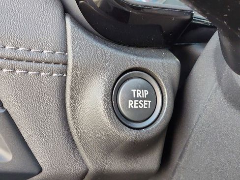 Certified 2025 Subaru Legacy image 25