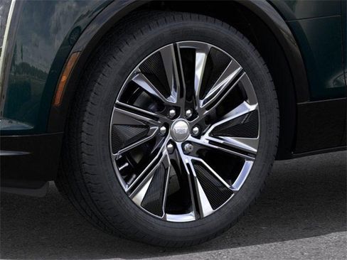 New 2026 Cadillac Lyriq Signature Luxury image 9