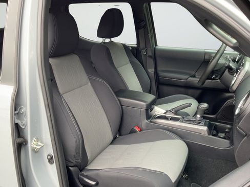 Used 2020 Toyota Tacoma TRD Sport RWD image 20