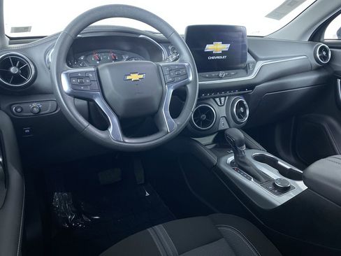 Certified 2023 Chevrolet Blazer LT w/ Convenience Package image 2