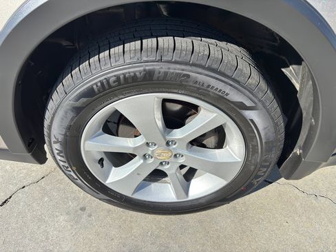 Used 2014 Subaru Outback 2.5i Premium image 11