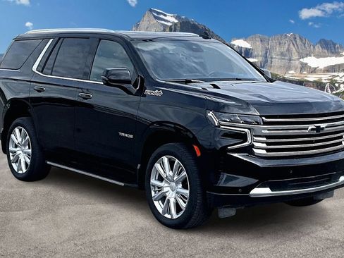 Used 2024 Chevrolet Tahoe High Country AWD/4WD image 12