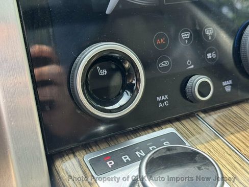 Used 2018 Land Rover Range Rover HSE AWD/4WD image 30