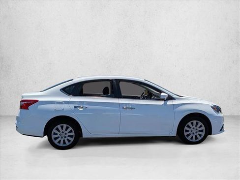 Used 2017 Nissan Sentra SV FWD image 5