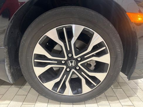 Used 2025 Honda Odyssey Elite image 53