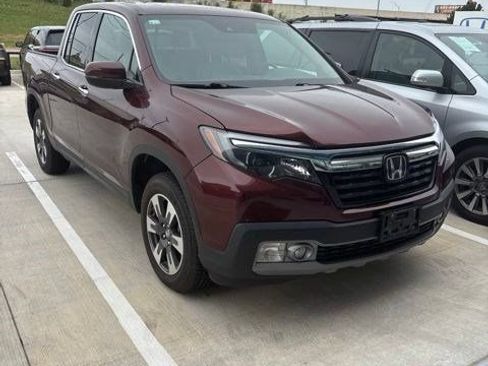 Used 2017 Honda Ridgeline RTL-E image 2