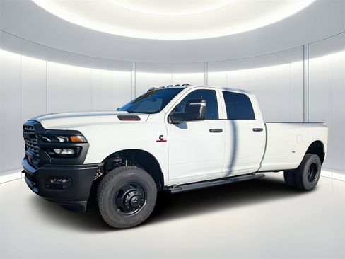 New 2026 RAM 3500 Tradesman image 8