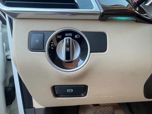 Used 2017 Mercedes-Benz GLS 550 4MATIC image 22