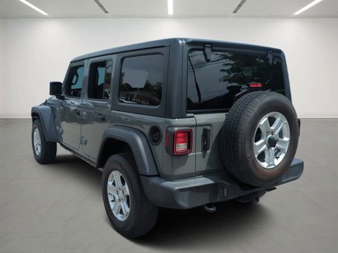 Used 2021 Jeep Wrangler Unlimited Sport AWD/4WD image 4