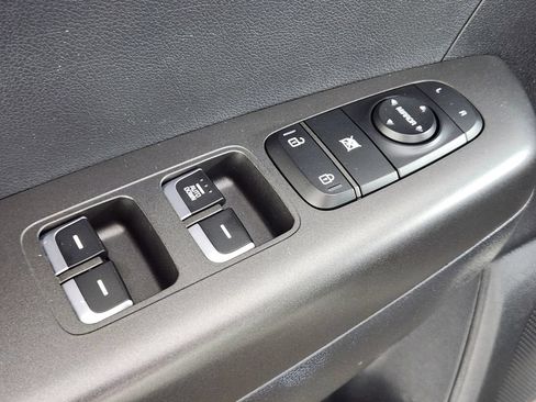 Used 2019 Kia Sportage LX w/ Option Group 017 FWD image 17