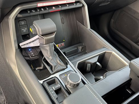 New 2026 Toyota Tundra Limited image 19