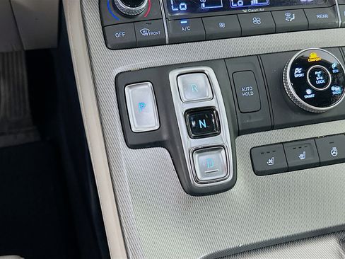 Used 2021 Hyundai Palisade Limited image 25