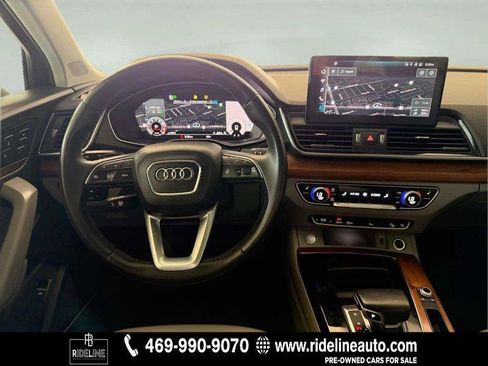 Used 2022 Audi Q5 2.0T Premium Plus w/ Premium Plus Package AWD/4WD image 16