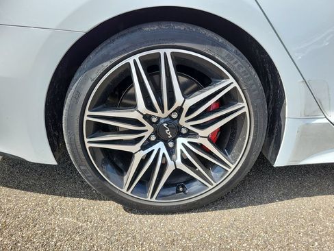 Used 2022 Kia Stinger GT2 w/ Red Interior Color Package RWD image 11