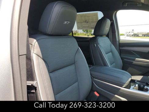 New 2026 Buick Enclave Sport Touring w/ Power Package image 29