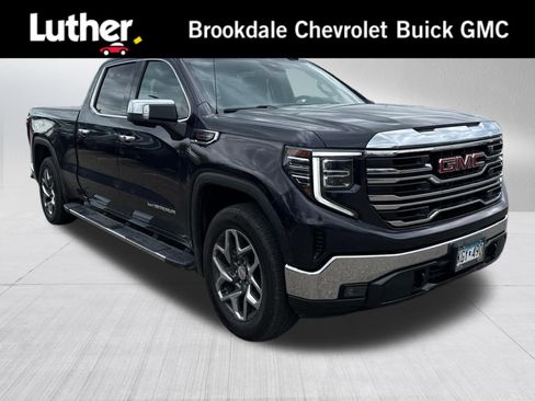 Used 2023 GMC Sierra 1500 SLT w/ SLT Premium Package AWD/4WD image 1