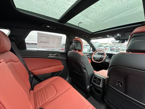New 2026 Kia Sportage SX Prestige image 18