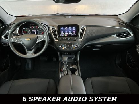 Used 2024 Chevrolet Malibu LT image 4