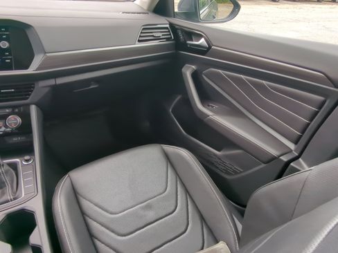 Used 2024 Volkswagen Jetta SEL FWD image 14