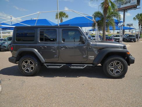 Used 2021 Jeep Wrangler Unlimited Sport AWD/4WD image 4
