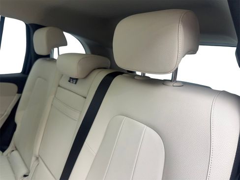 Used 2023 Mercedes-Benz EQB 300 300 w/ Exclusive Package image 34