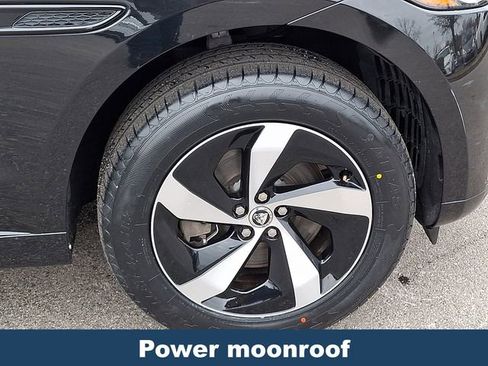 Used 2024 Jaguar F-PACE R-Dynamic S image 10