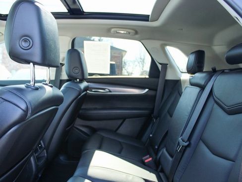 Used 2019 Cadillac XT5 Luxury image 30